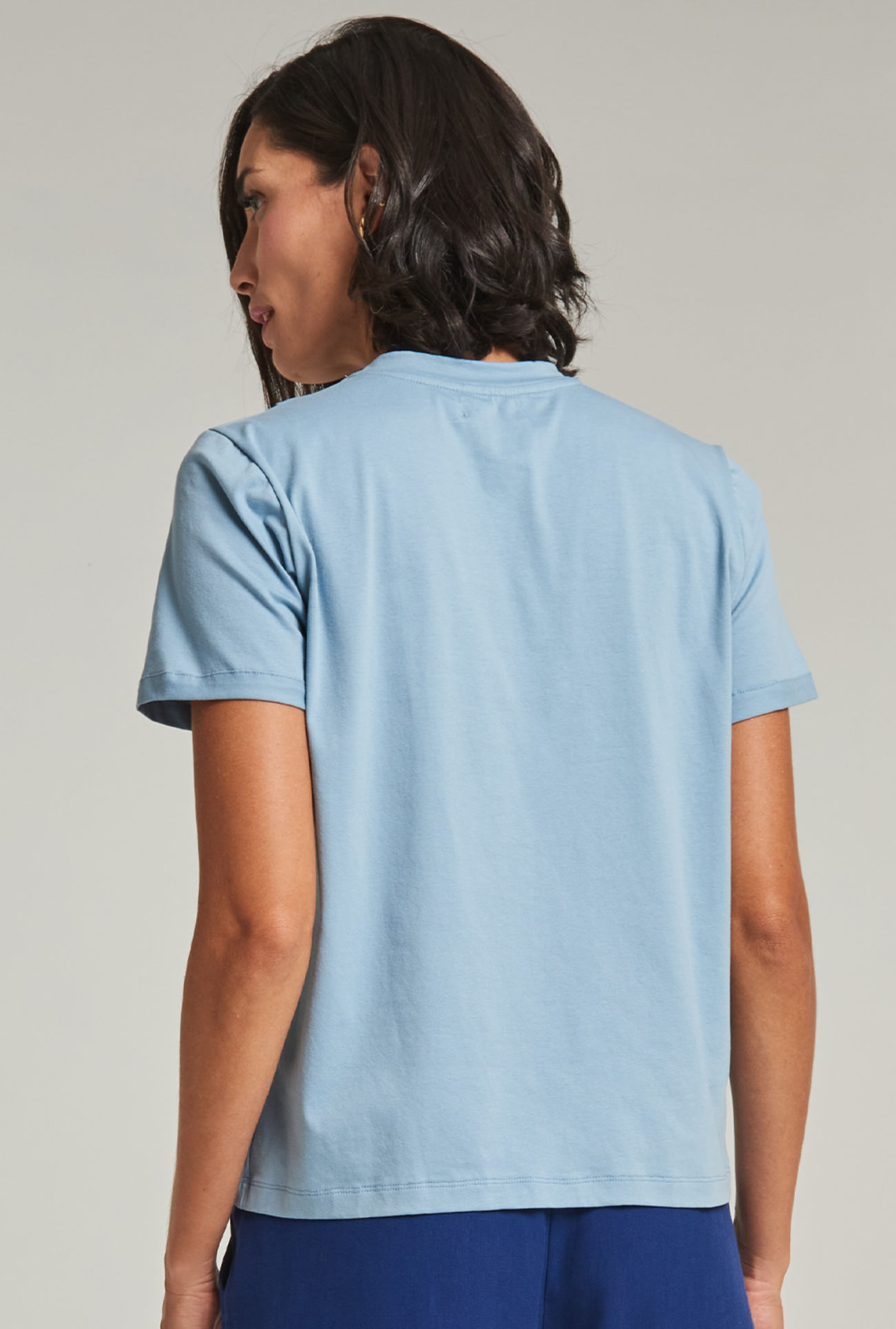 t shirt azul claro